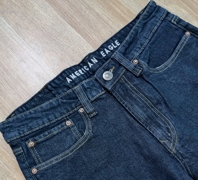 0-3048x4064-0-0-{}-0-12# American Eagle Loose Fit Baggy Jeans - Image 3