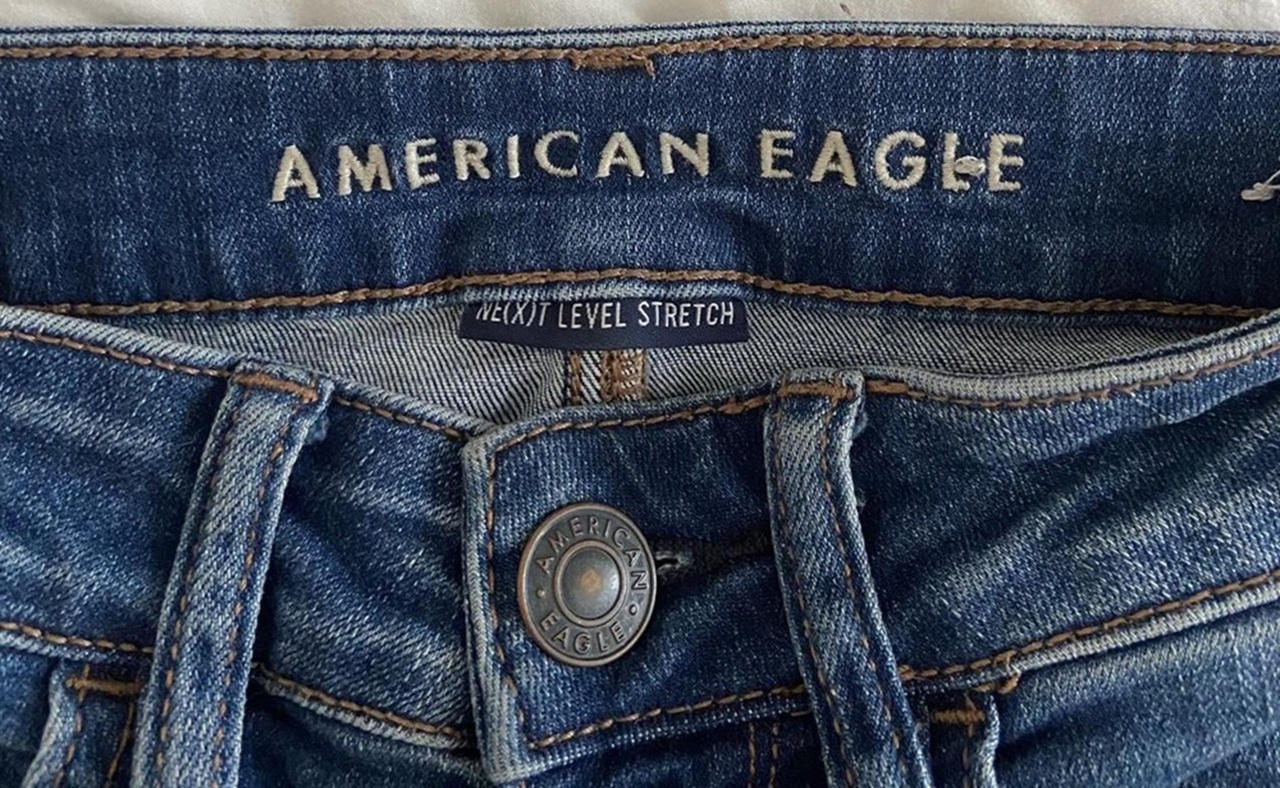 American eagle 20 American Eagle Loose Fit Baggy Jeans - Image 4